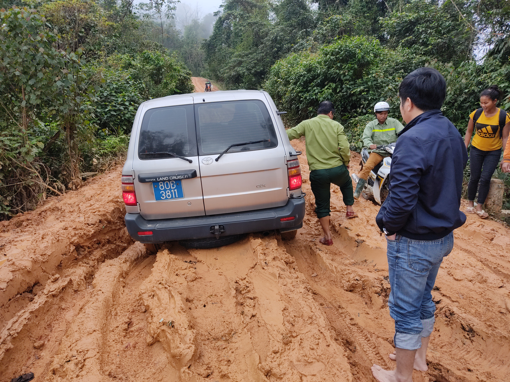 Tết về nơi x&oacute;m&hellip; kh&ocirc;ng nh&agrave; - Ảnh 1.