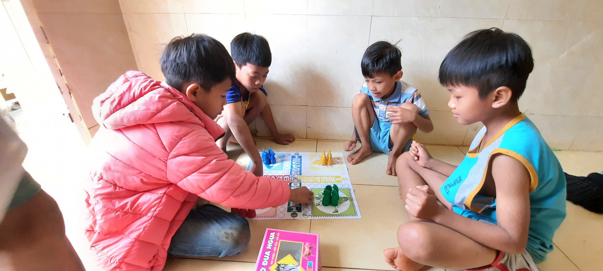Đón Tết cùng các em mồ côi, cơ nhỡ - Ảnh 5.