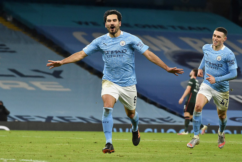 Thắng v&ugrave;i dập Tottenham, Man City bay cao tr&ecirc;n đỉnh bảng Ngoại hạng - Ảnh 7.