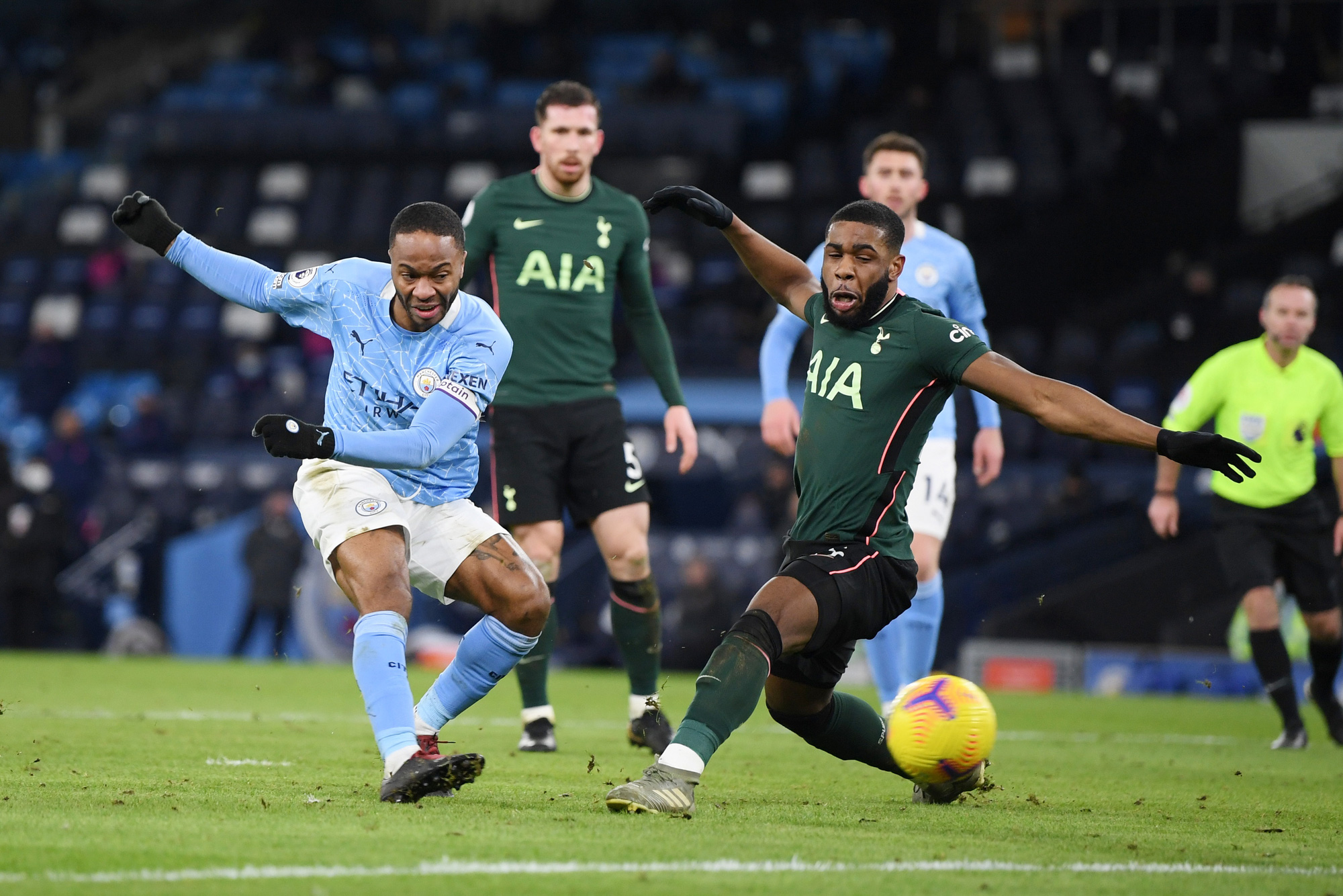 Thắng v&ugrave;i dập Tottenham, Man City bay cao tr&ecirc;n đỉnh bảng Ngoại hạng - Ảnh 5.