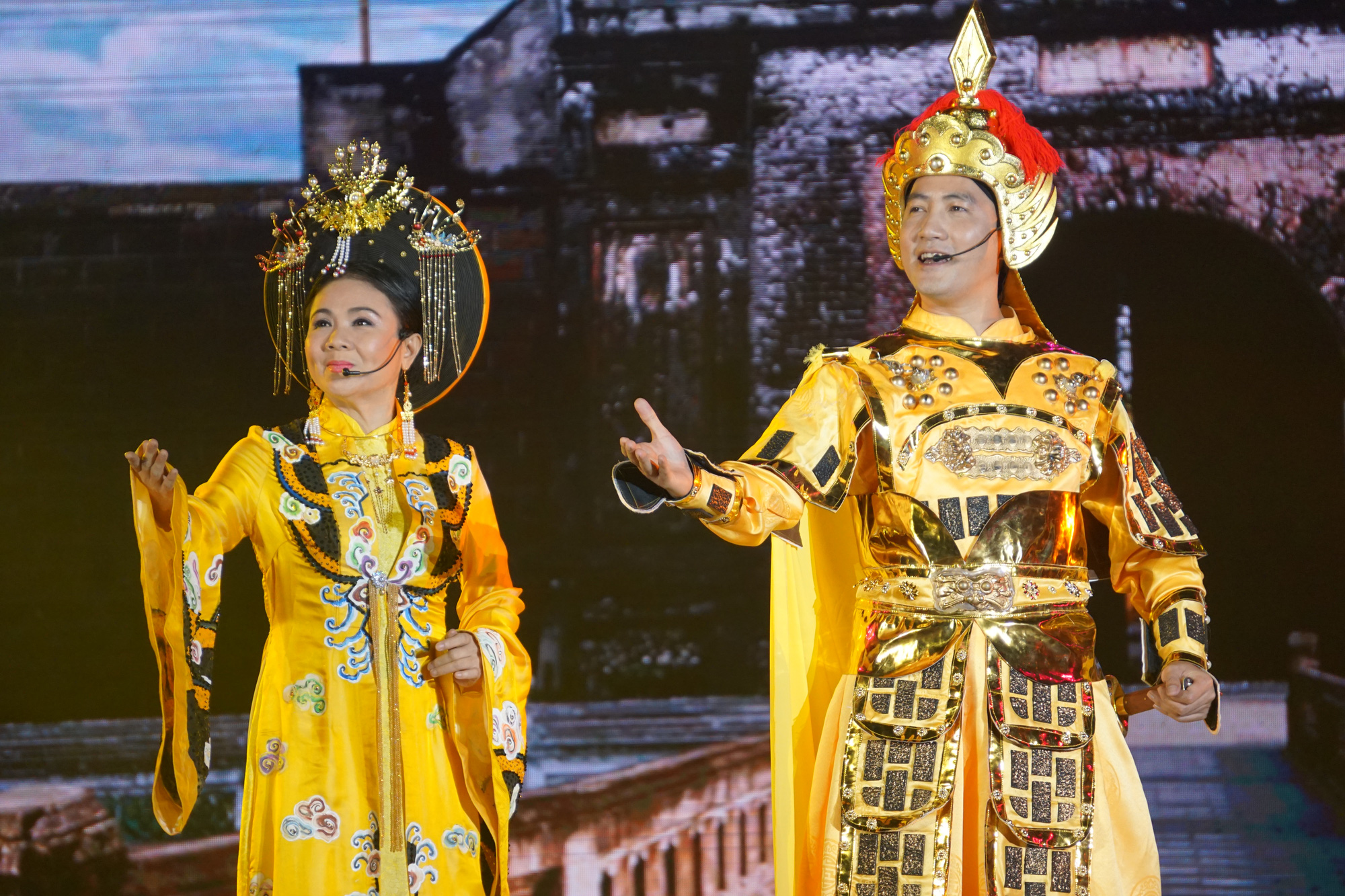 Chương trình sân khấu hóa Chiến thắng Đống Đa lịch sử đầy cảm xúc - Ảnh 10.