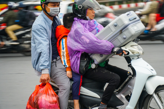 &Ugrave;n tắc d&agrave;i cả 1 km tr&ecirc;n cao tốc H&agrave; Nội - Ninh B&igrave;nh khi người d&acirc;n trở lại l&agrave;m việc sau kỳ nghỉ Tết - Ảnh 14.