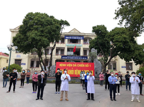 Chống Covid-19 xuyên Tết