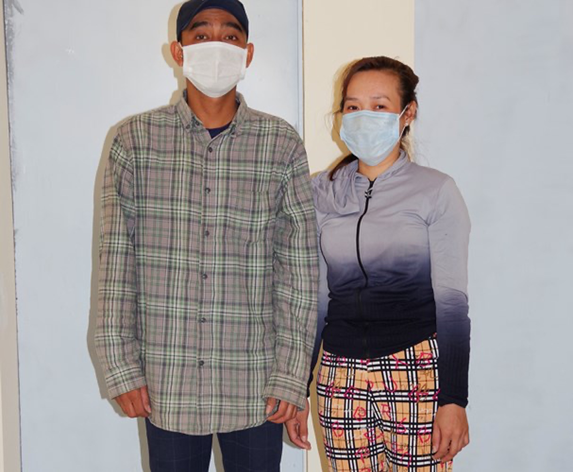Phát hiện 2 vợ chồng nhập cảnh trái phép bằng đường sông - Ảnh 1.