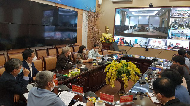 N&Oacute;NG: Người đ&agrave;n &ocirc;ng mắc Covid-19 ở Hải Dương nguy kịch chỉ sau 1 đ&ecirc;m nhập viện - Ảnh 2.