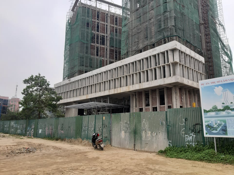 Vụ rơi thang máy vận chuyển 11 người thương vong: Phanh chống rơi quá hạn 12 năm