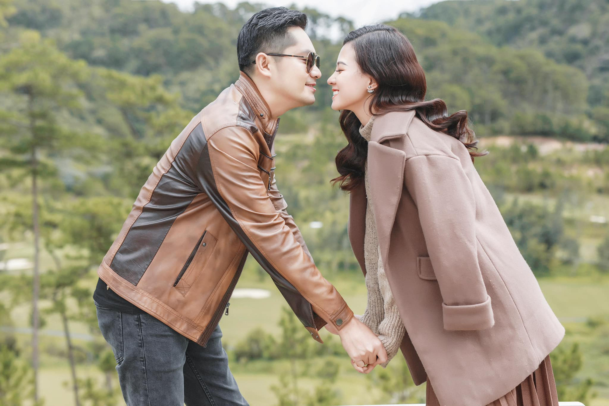 Quyền Linh, Kha Ly, Vân Trang… chúc phúc diễn viên Minh Luân