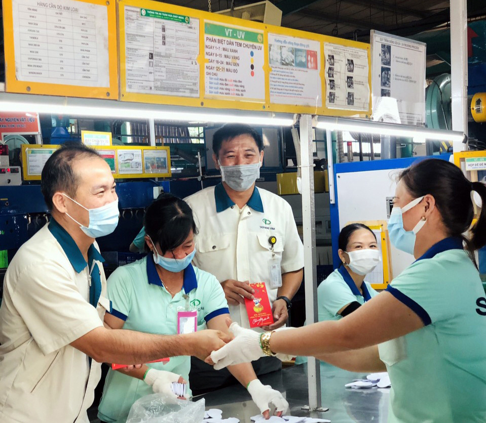 KHÔNG ĐỂ THIẾU LAO ĐỘNG SAU TẾT (*): Đối đãi chân tình