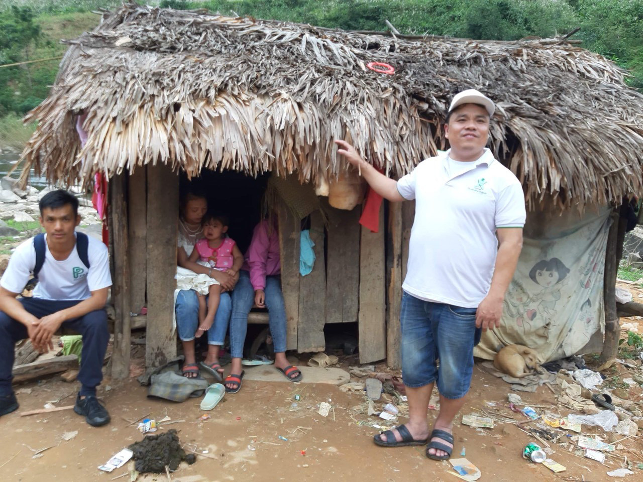 L&agrave;m b&aacute;o c&ugrave;ng B&aacute;o Người Lao Động: Ng&agrave;y xu&acirc;n đến với v&ugrave;ng bi&ecirc;n - Ảnh 3.