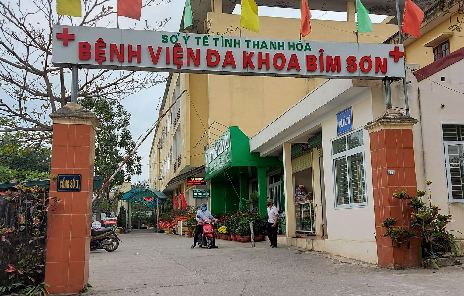 Nguyên nhân tử vong của người đàn ông sốt cao nhiều ngày sau khi về từ TP HCM