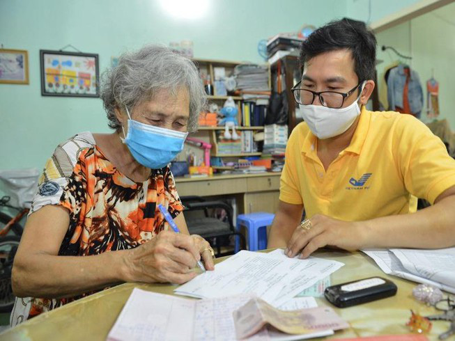 Chi trả lương hưu, trợ cấp bảo hiểm x&atilde; hội th&aacute;ng 3 v&agrave; 4-2021 v&agrave;o c&ugrave;ng một kỳ  - Ảnh 1.