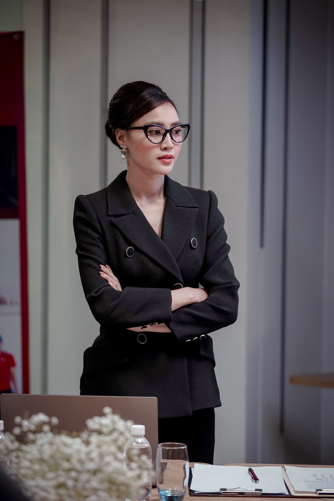 Đạo diễn &ldquo;Cua lại vợ bầu&rdquo; kể mối duy&ecirc;n quy tụ ba mỹ nh&acirc;n Việt - Ảnh 7.
