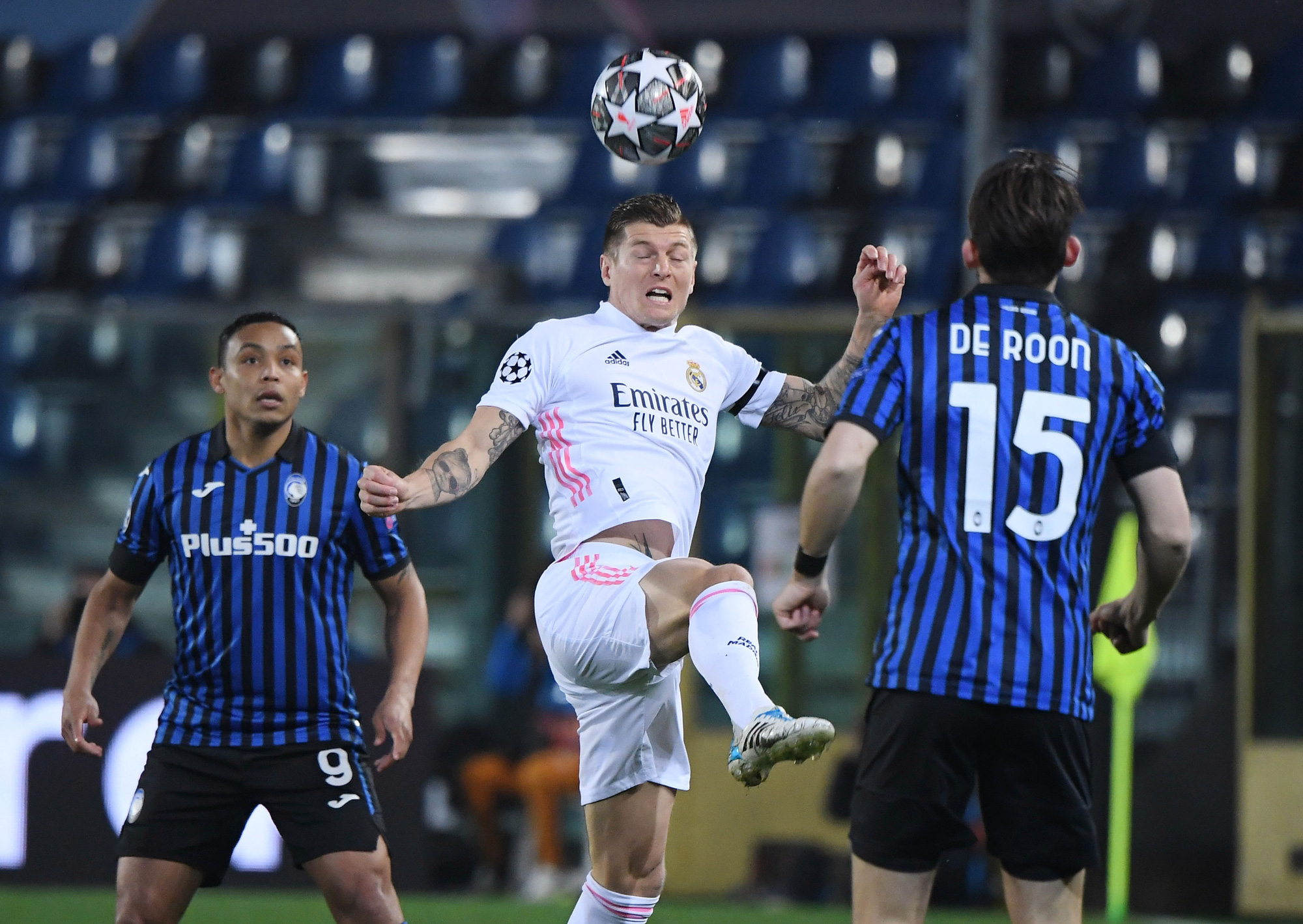Hậu vệ ghi bàn, Real Madrid thoát hiểm trước "bẫy rập" Atalanta