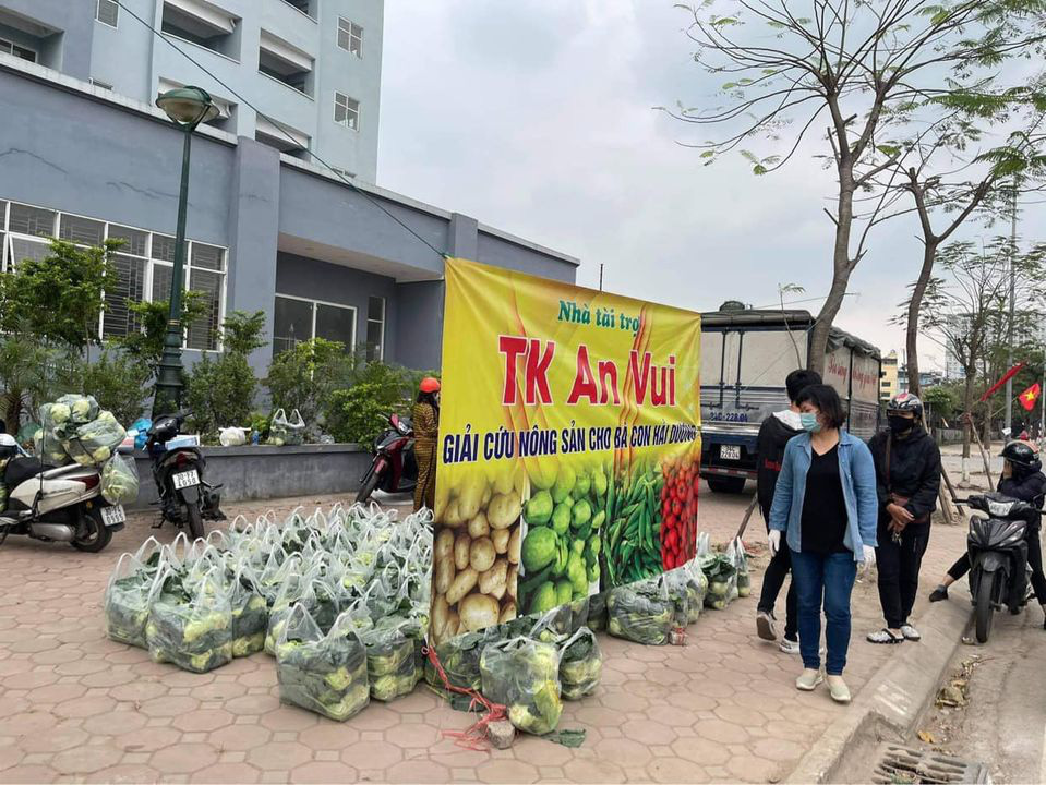 Th&ecirc;m nhiều nghệ sĩ giải cứu n&ocirc;ng sản Hải Dương - Ảnh 6.