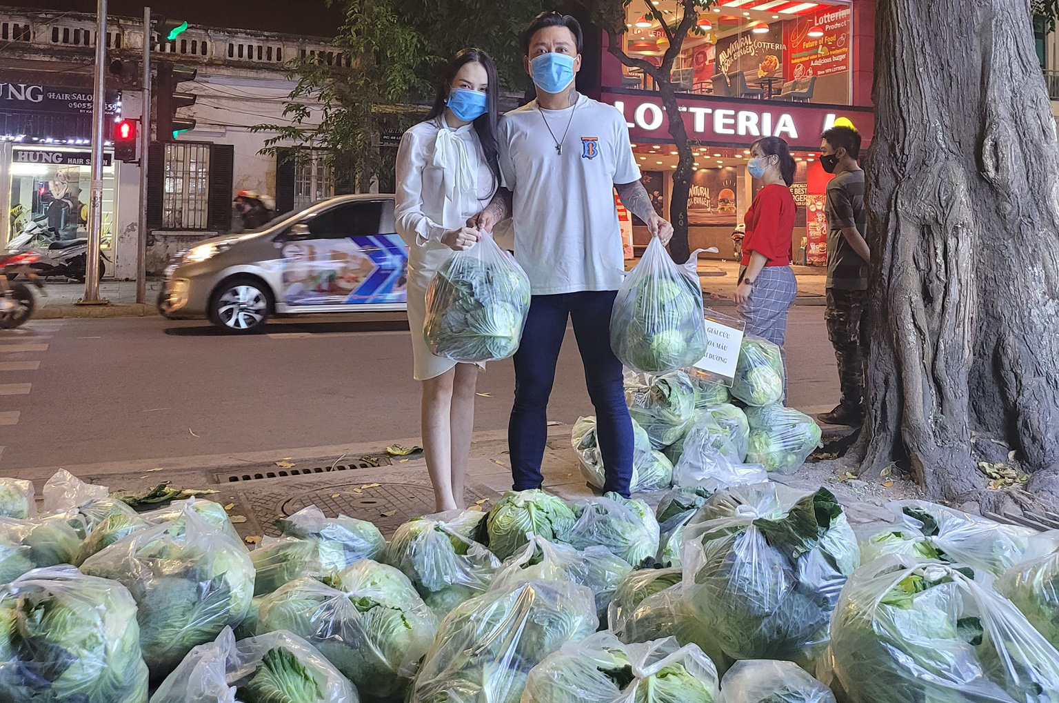 Thêm nhiều nghệ sĩ giải cứu nông sản Hải Dương