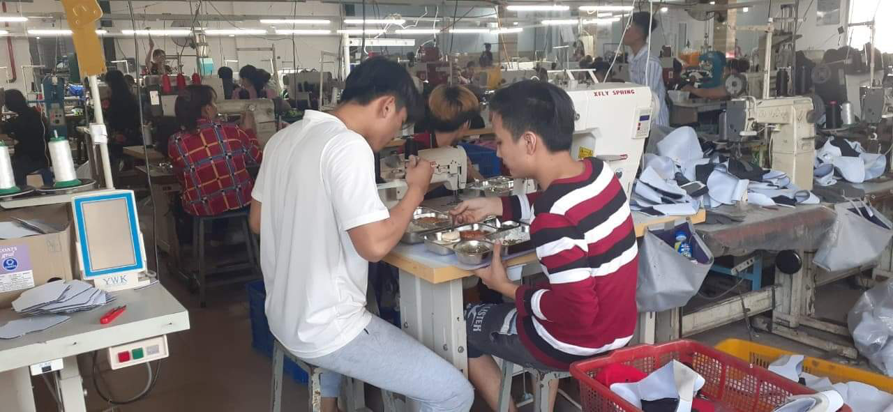 L&agrave;m b&aacute;o c&ugrave;ng B&aacute;o Người Lao Động: Năm nay t&ocirc;i ăn Tết muộn - Ảnh 3.