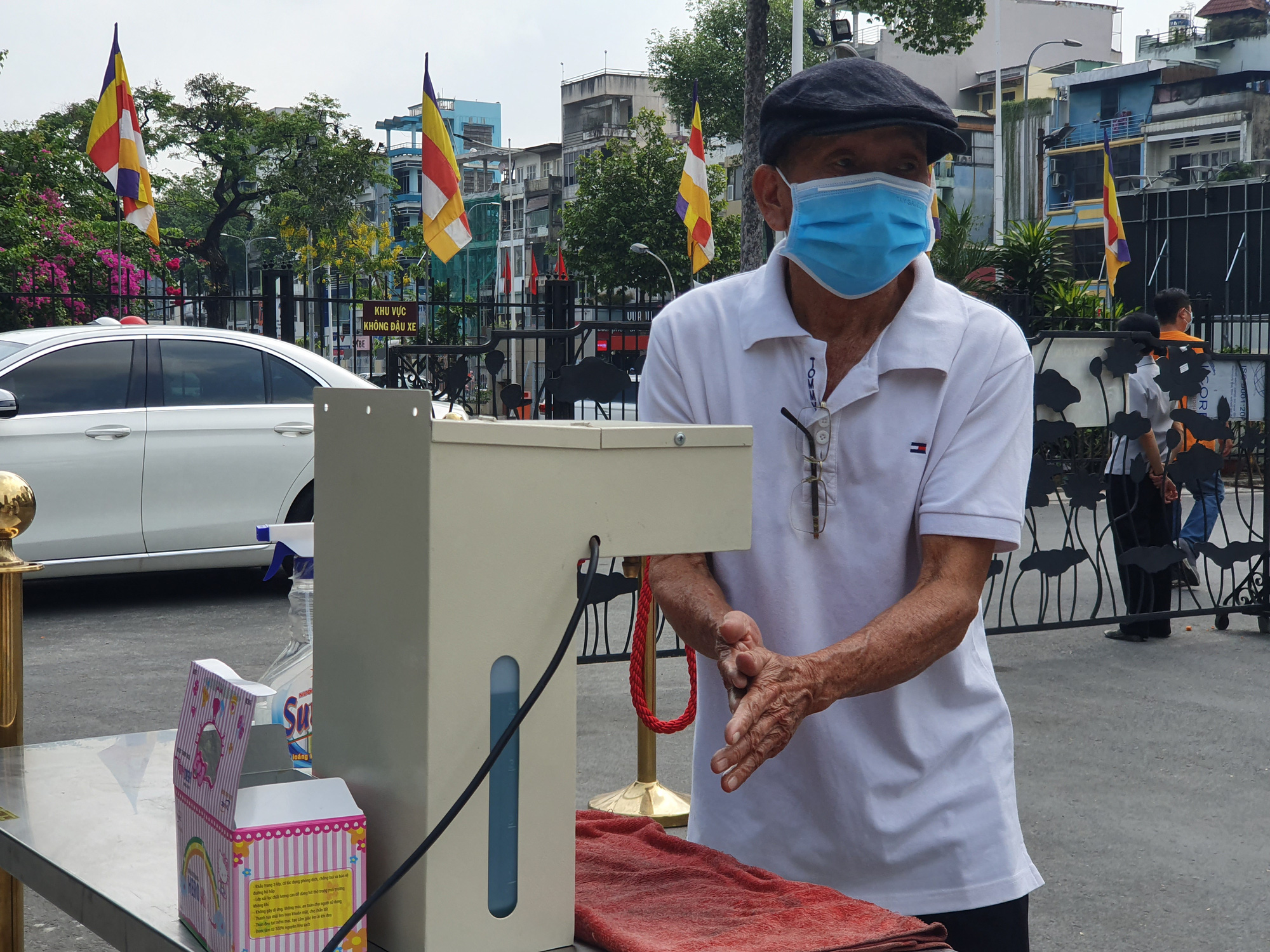 Cận cảnh viếng chùa Vĩnh Nghiêm, Việt Nam Quốc Tự, Phước Hải rằm tháng Giêng - Ảnh 14.