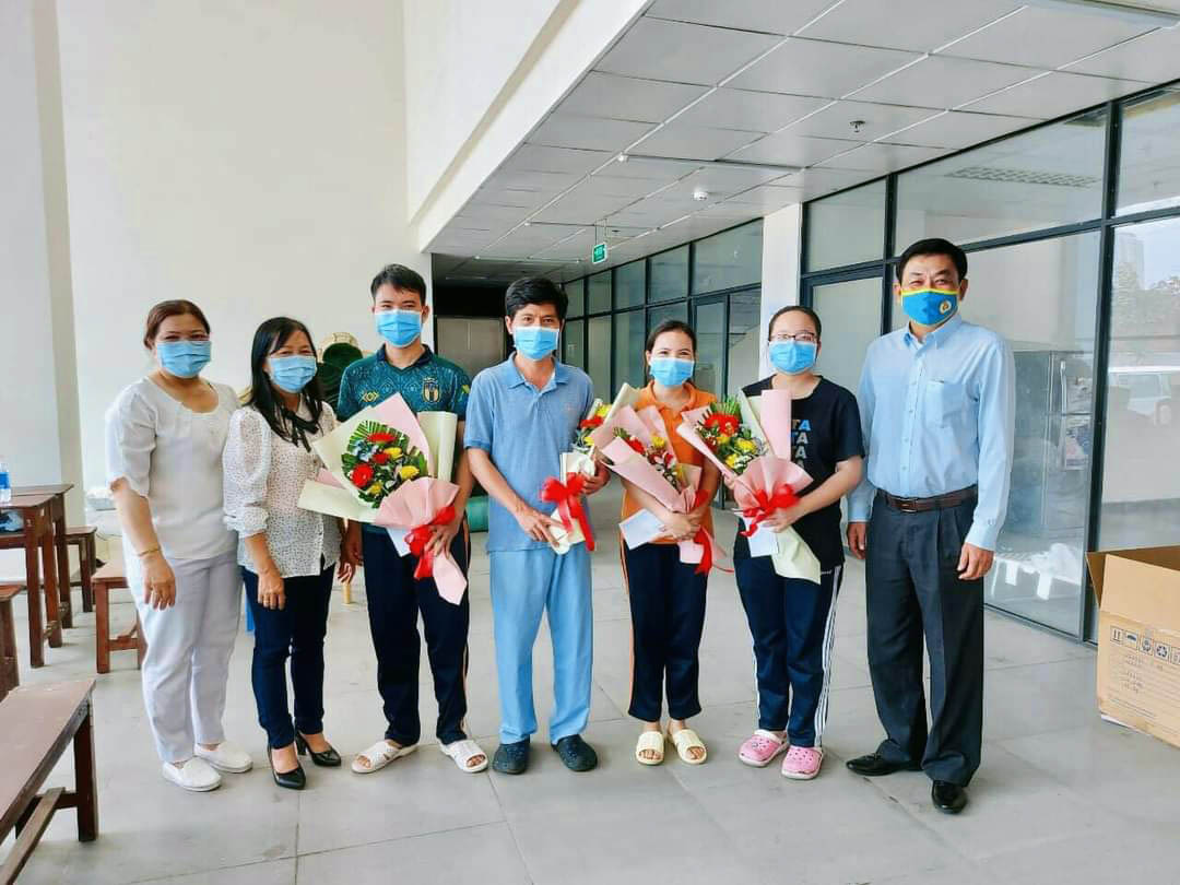 Thăm hỏi, chúc mừng y - bác sĩ nhân ngày Thầy thuốc Việt Nam