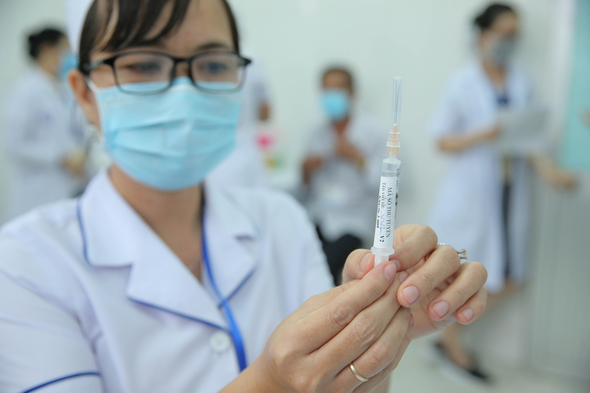 Ti&ecirc;m thử nghiệm vắc-xin COVID-19 của Việt Nam cho 300 người ở Long An - Ảnh 5.