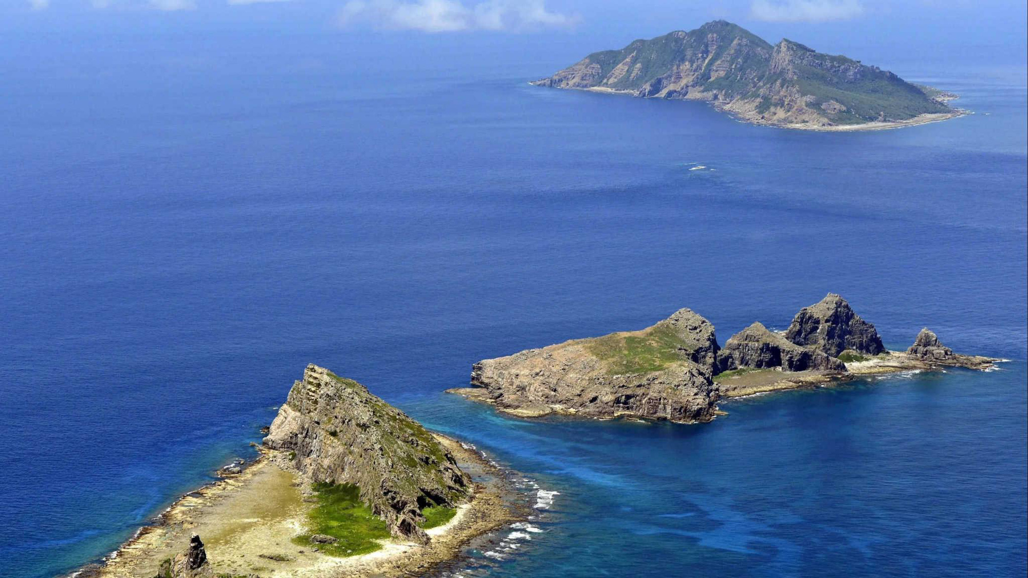 Tàu Trung Quốc lấn vào Senkaku/Điếu Ngư, Nhật Bản tính đến "nổ súng trực tiếp"
