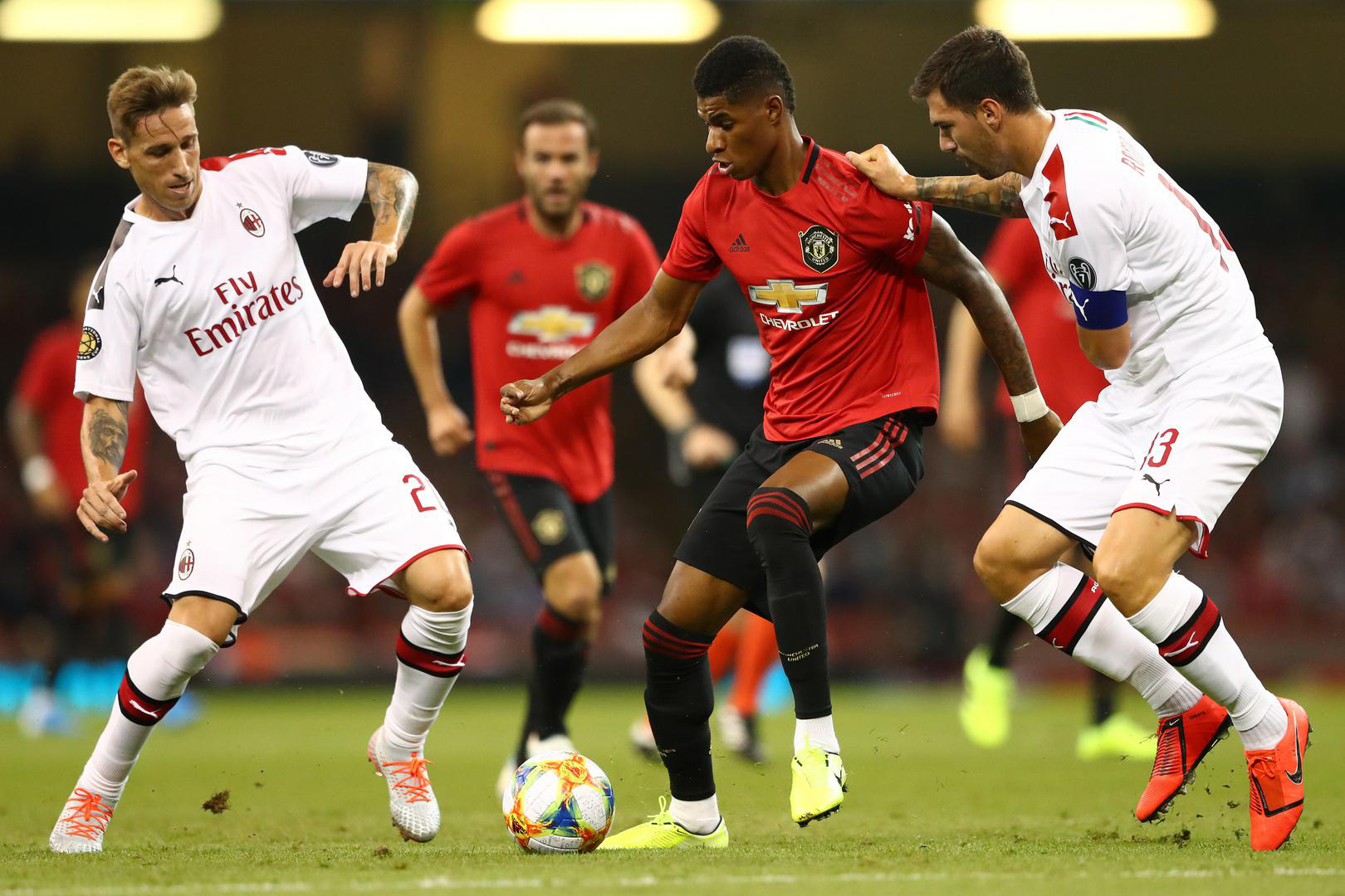 "Chung kết sớm" Europa League: Man United đại chiến AC Milan