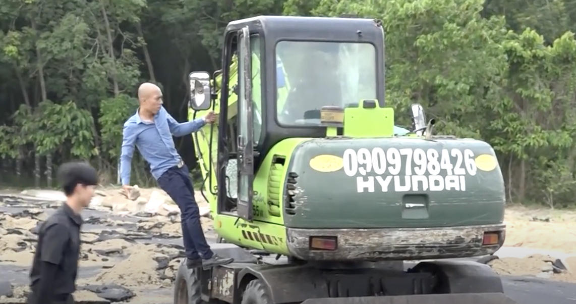 Những phụ nữ nào giúp ông chủ Alibaba lừa gần 2.400 tỉ đồng? - Ảnh 3.