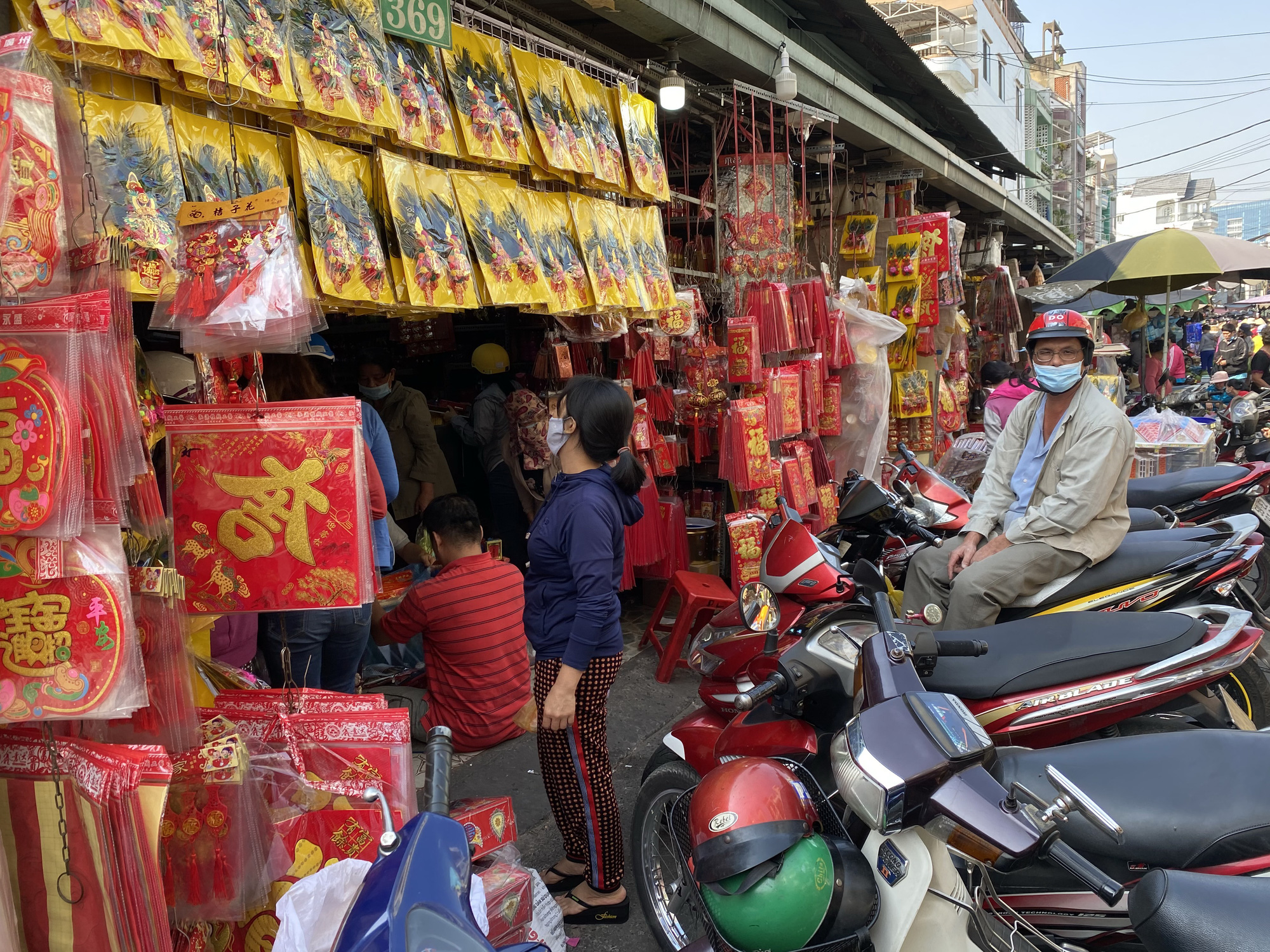 Đồ vàng mã cũng ế
