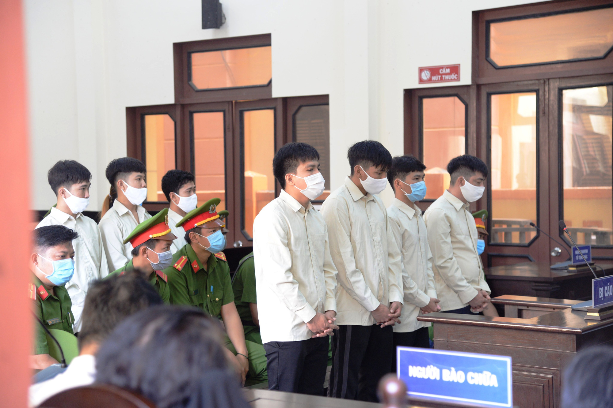 Hai nhóm truy sát nhau, 8 đối tượng vào tù