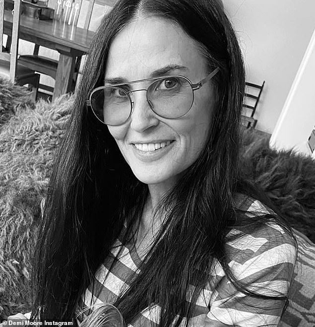 Demi Moore t&aacute;i xuất sau khi g&acirc;y sốc với gương mặt đ&aacute;ng sợ - Ảnh 7.