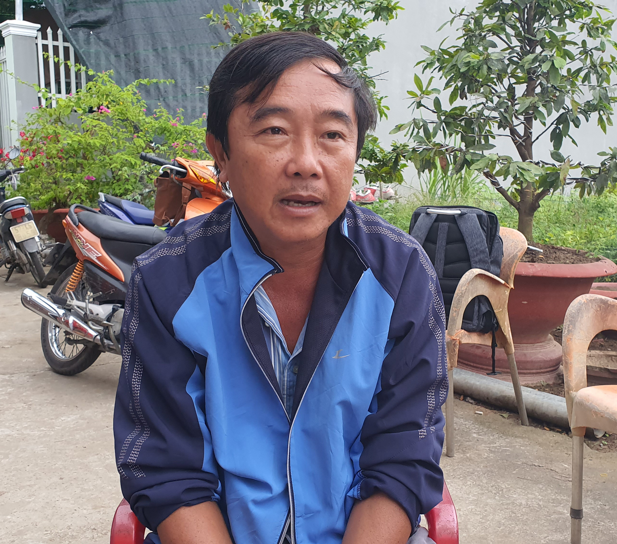 Người đ&agrave;n &ocirc;ng x&acirc;y nh&agrave; rủ người chạy thận v&agrave;o ở miễn ph&iacute; - Ảnh 1.
