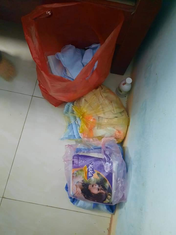 Bỏ rơi trẻ sơ sinh k&egrave;m thư... mong con th&ocirc;ng cảm cho mẹ - Ảnh 2.