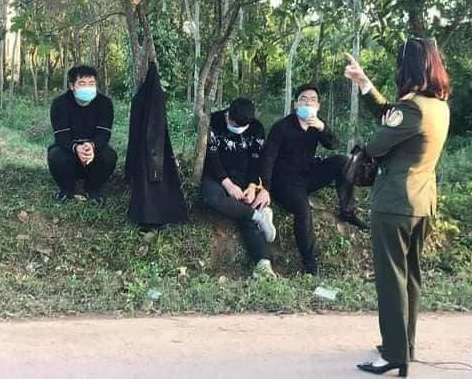 Diễn biến mới nhất vụ nhóm người Trung Quốc bỏ chạy sau cuộc gọi "khẩn"