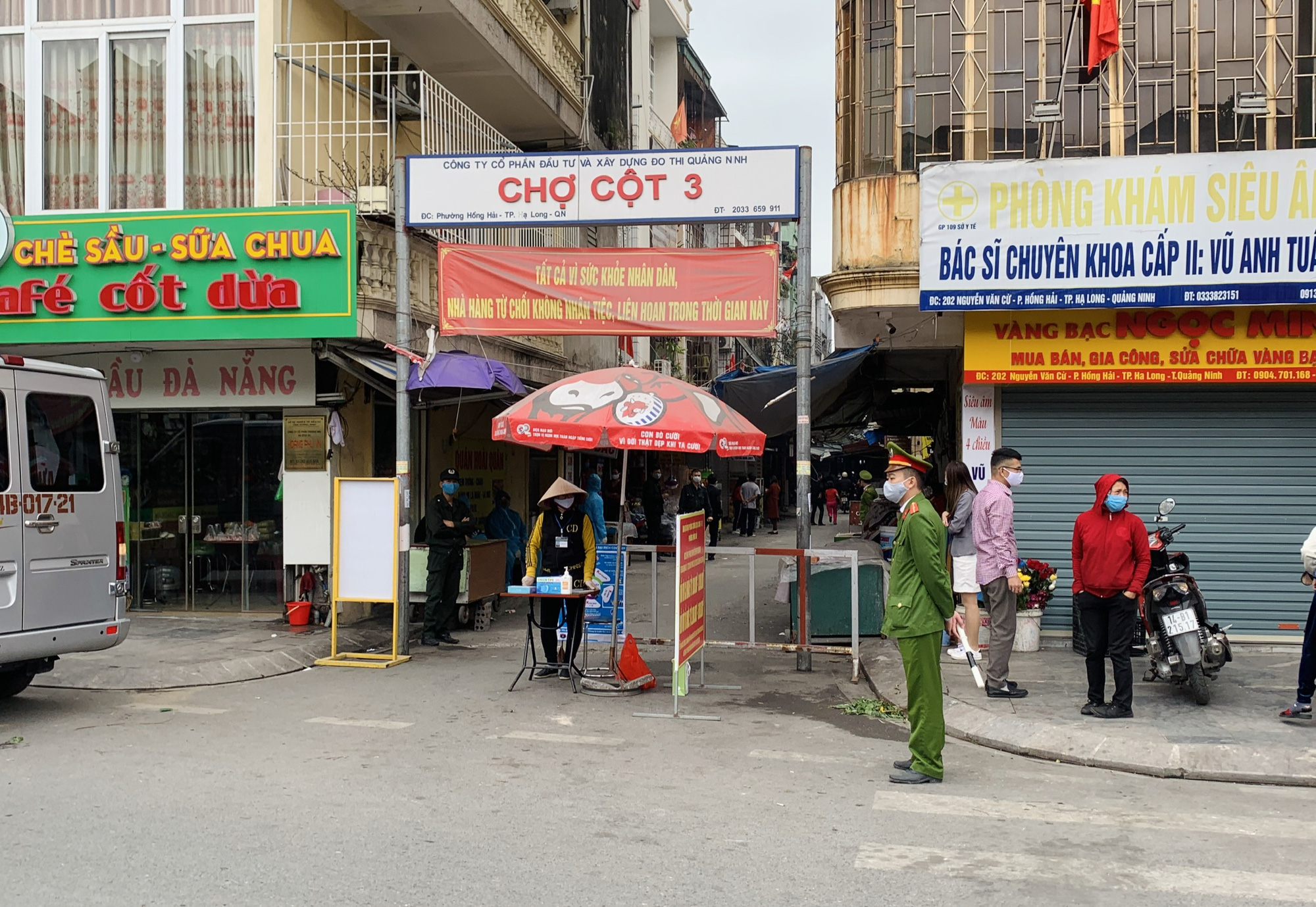 TP Hạ Long dừng bắn pháo hoa đêm giao thừa, tiết kiệm tiền để mua test thử Covid-19