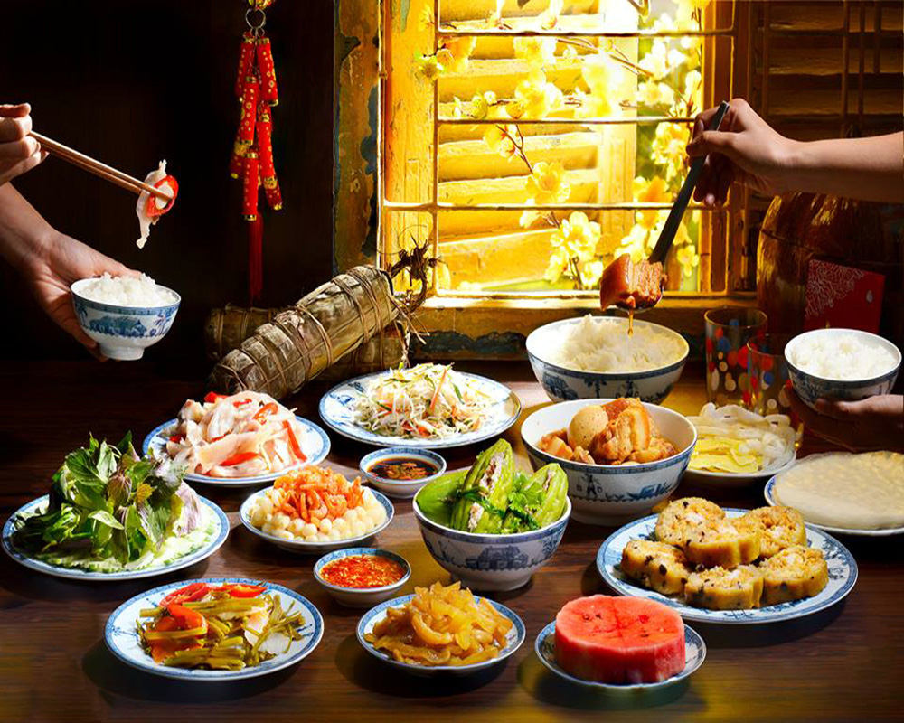 Dịch vụ đặt mâm cỗ ít khách hơn trước