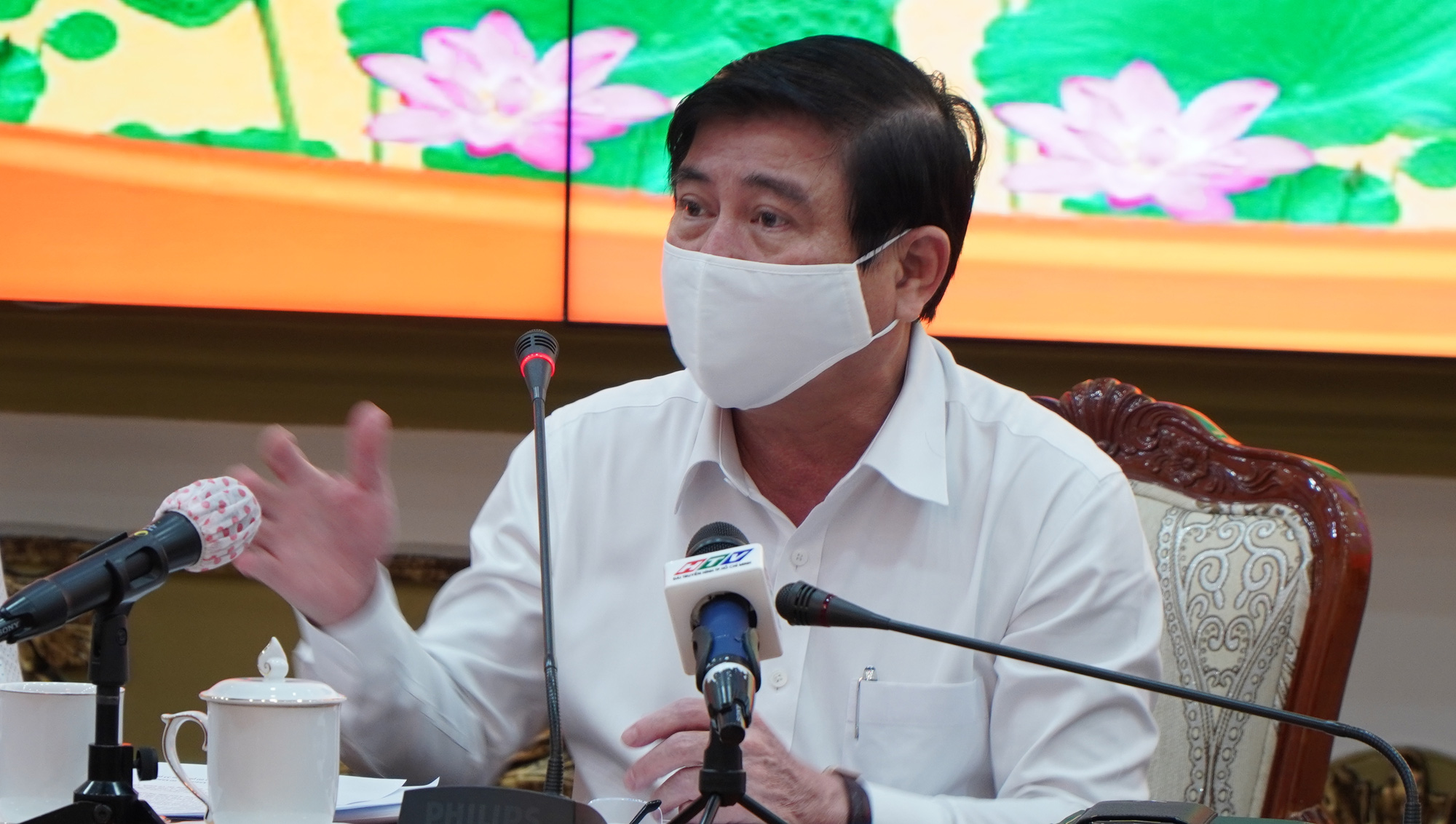 Chủ tịch Nguyễn Thành Phong nói về việc TP HCM không bắn pháo hoa dịp Tết Nguyên đán 2021