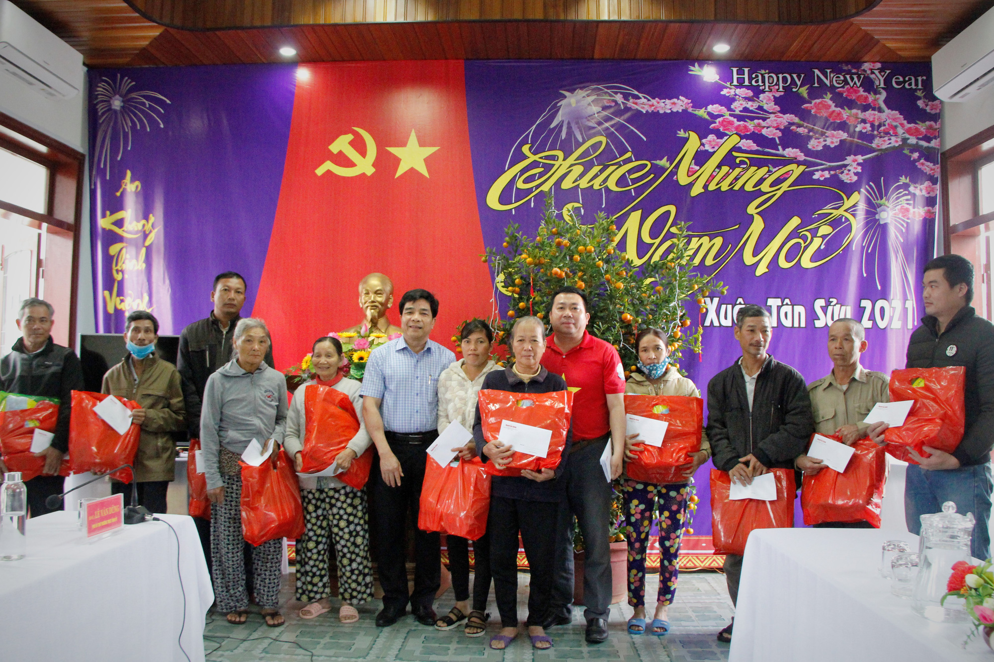 Chương trình “Trái tim miền Trung” trở lại với đồng bào miền núi Quảng Nam