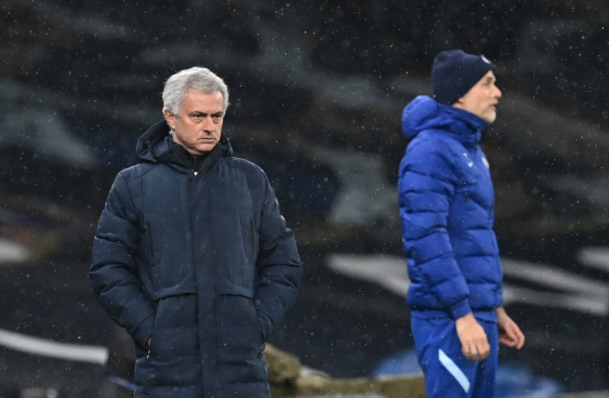 Tottenham chết tr&ecirc;n chấm phạt đền, Chelsea thắng derby London nghiệt ng&atilde; - Ảnh 7.