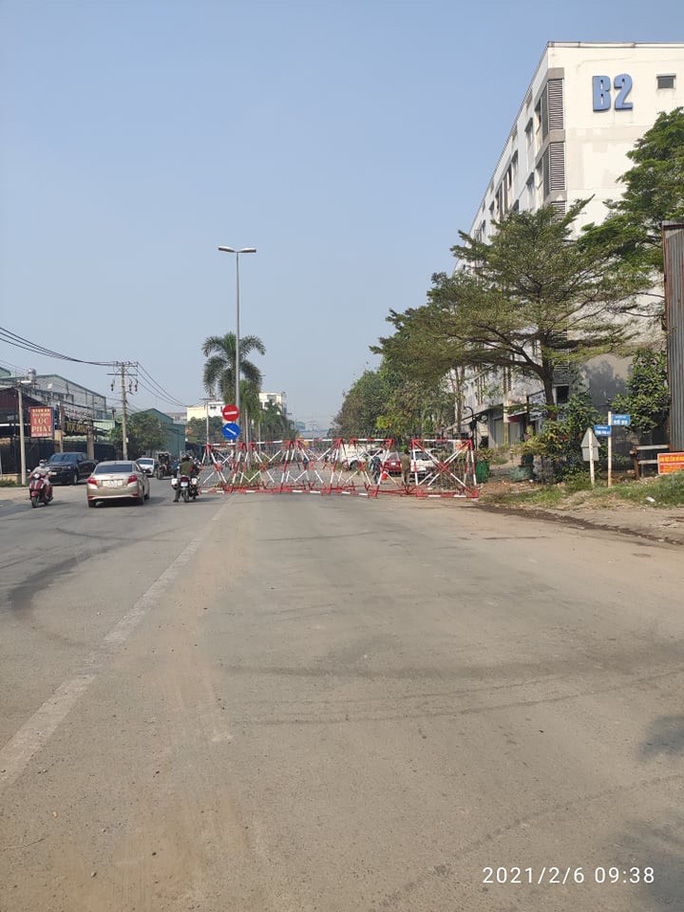 Nhân viên sân bay Tân Sơn Nhất nghi nhiễm Covid-19 đã nghỉ làm vài ngày trước - Ảnh 1.
