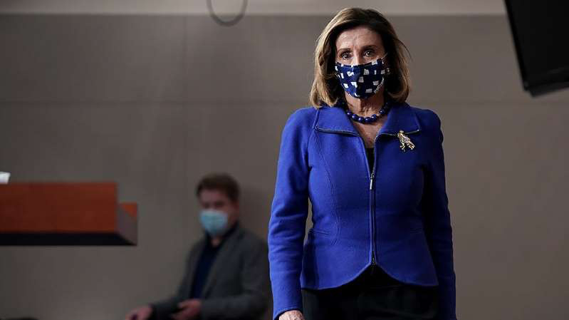 Đảng Cộng hòa đòi phạt bà Pelosi vì không tuân thủ quy định an ninh