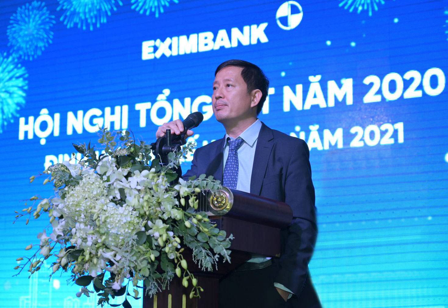 Eximbank vận hành mô hình mới, vượt qua khó khăn - Ảnh 1.