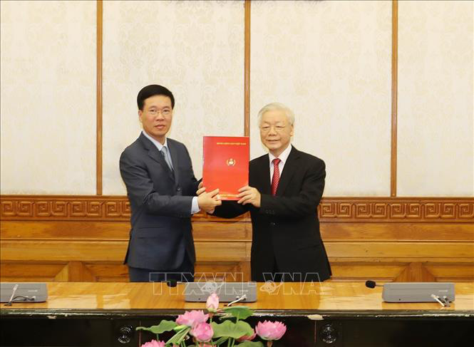 &Ocirc;ng V&otilde; Văn Thưởng l&agrave;m Thường trực Ban B&iacute; thư - Ảnh 1.