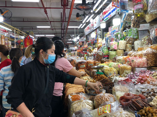 Càng sát Tết càng khuyến mãi nhiều