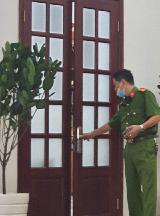 Khởi tố giám đốc, bắt giam phó giám đốc Bệnh viện Mắt TP HCM