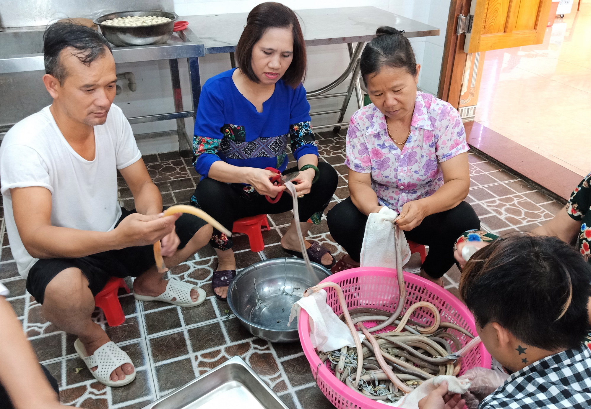 Gỏi nhệch - m&oacute;n ngon trứ danh ở xứ Thanh - Ảnh 4.