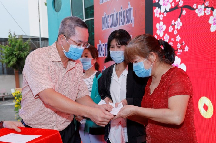 “Tết gắn kết” – Món quà ý nghĩa cho người lao động bị ảnh hưởng bởi Covid-19