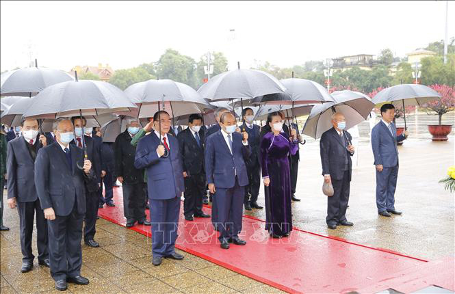 L&atilde;nh đạo Đảng, Nh&agrave; nước v&agrave;o Lăng viếng Chủ tịch Hồ Ch&iacute; Minh nh&acirc;n dịp Tết T&acirc;n Sửu - Ảnh 5.