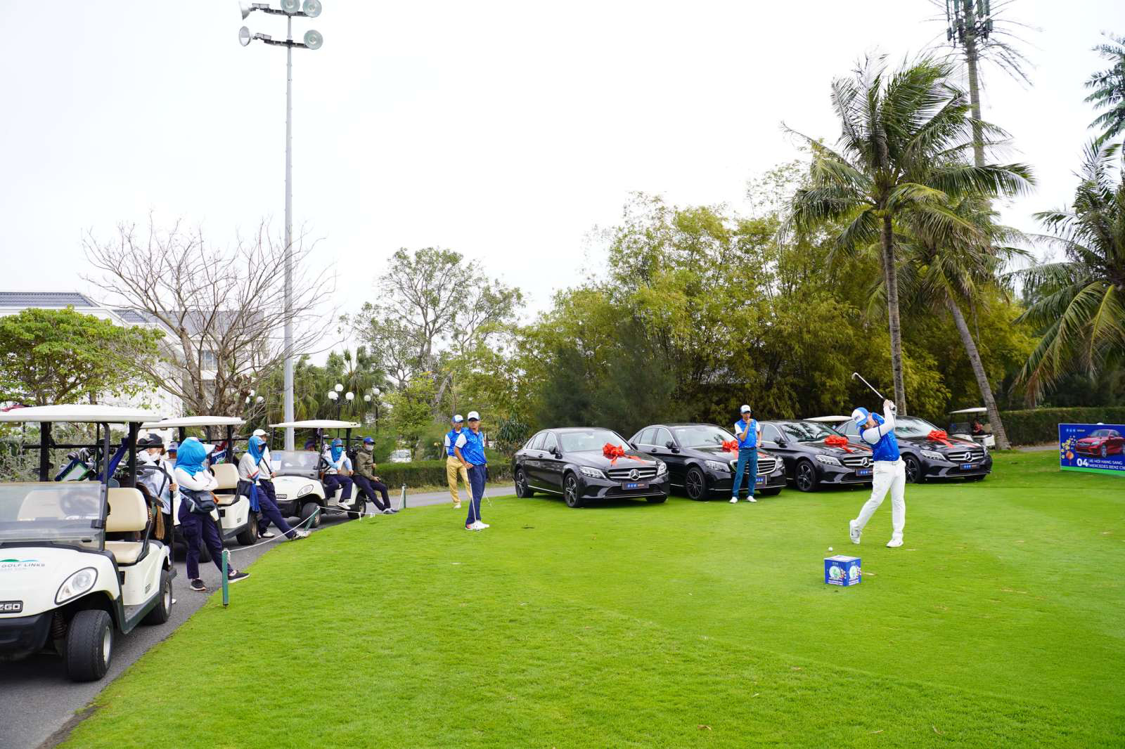 Khai gậy đầu xu&acirc;n &ndash; FCA Spring Golf Tournament 2021 ch&iacute;nh thức khởi tranh - Ảnh 3.