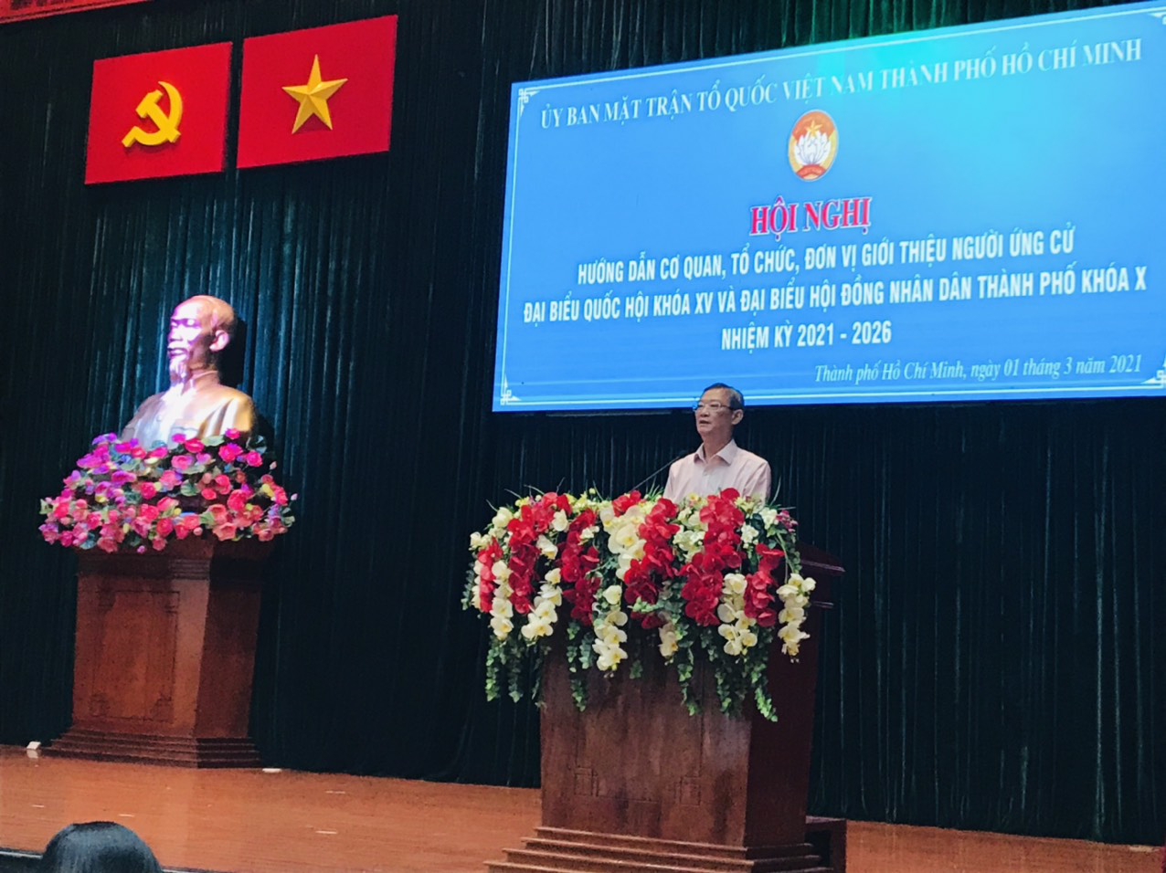Người ứng cử đại biểu Quốc hội phải ghi r&otilde; chỉ c&oacute; một quốc tịch l&agrave; quốc tịch Việt Nam - Ảnh 2.