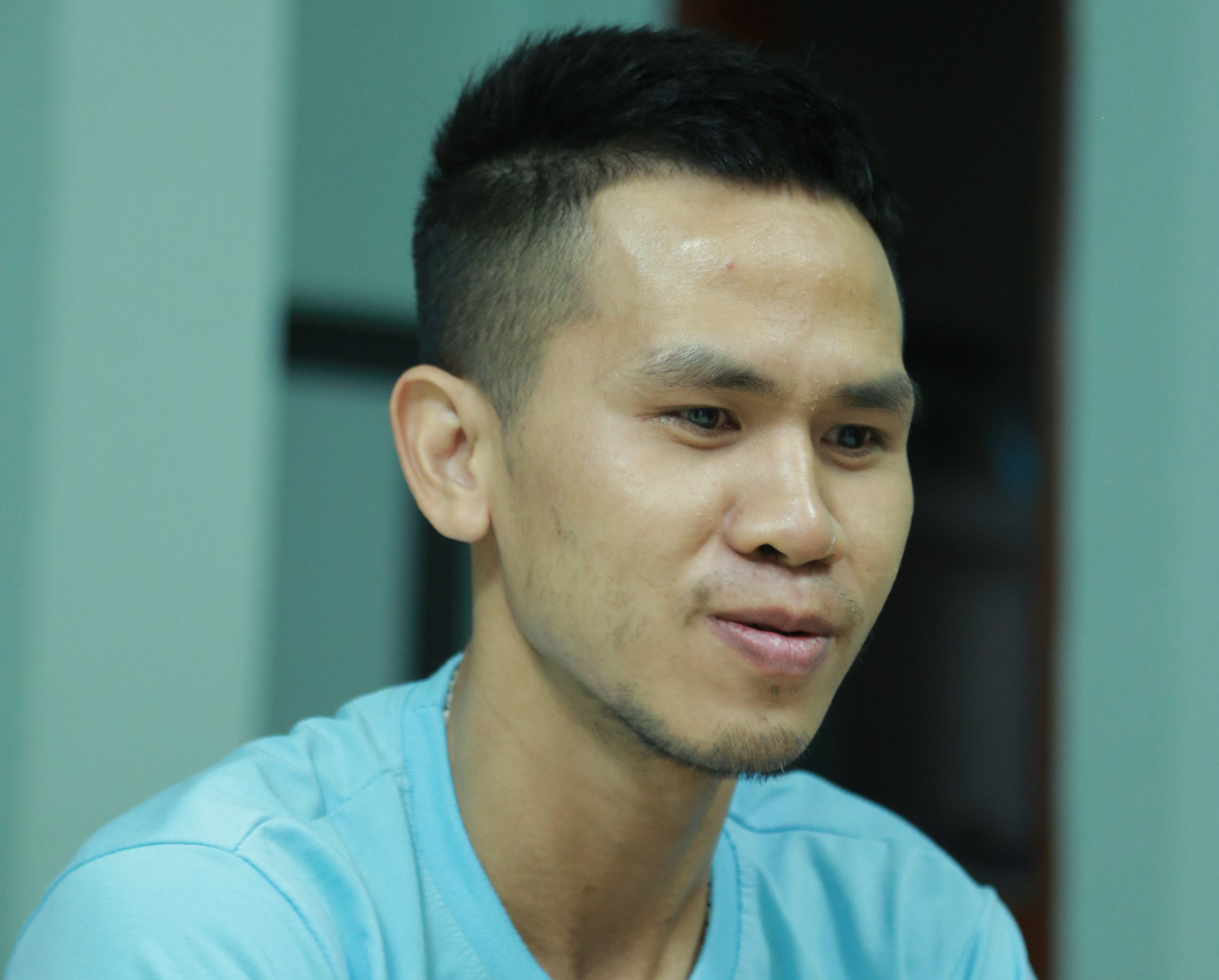 Tặng bằng khen cho "người hùng" đỡ bé gái rơi từ tầng 12A chung cư