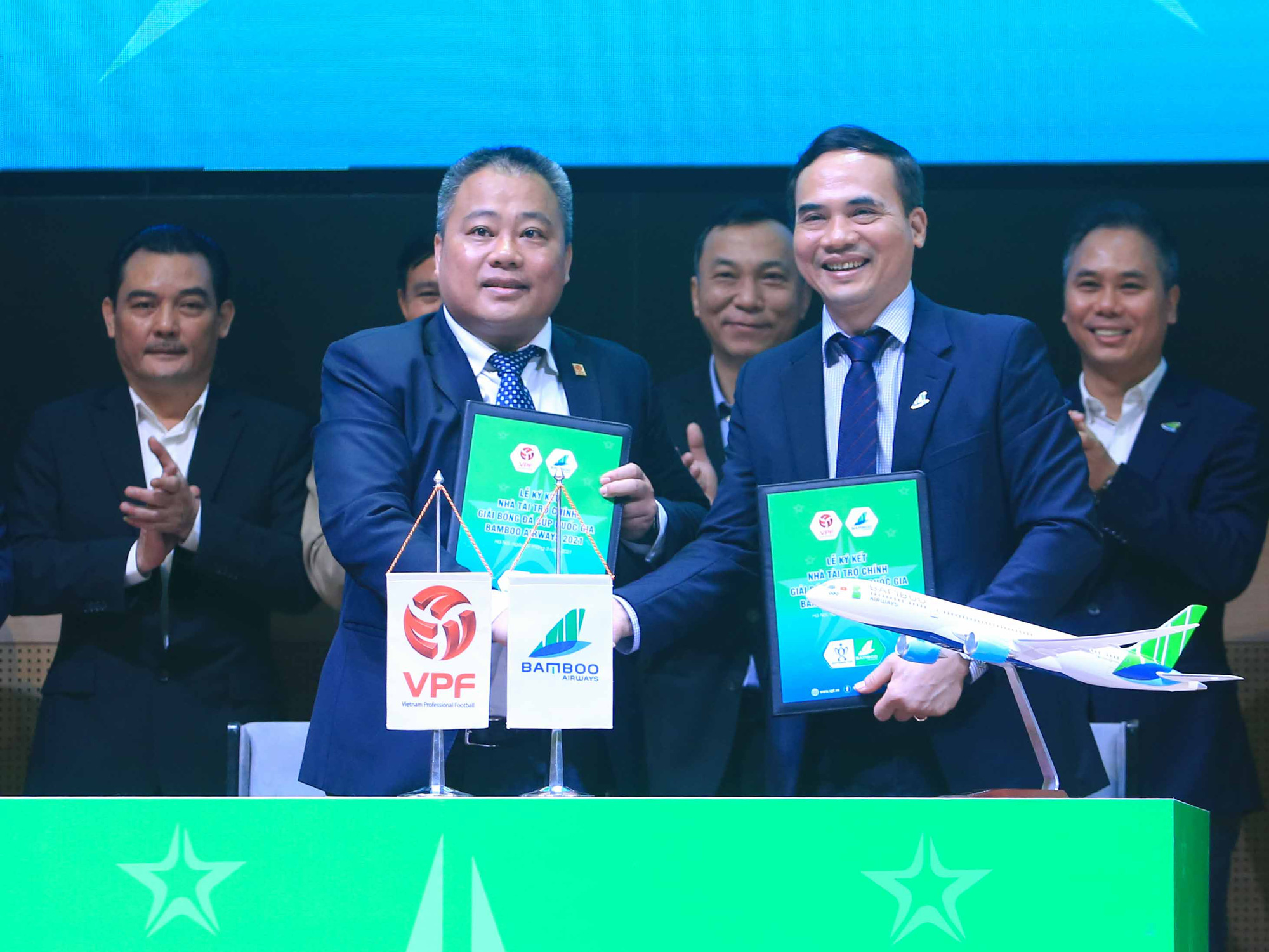 VPF công bố nhà tài trợ Cúp Quốc gia 2021 với sự tham dự của 27 đội bóng
